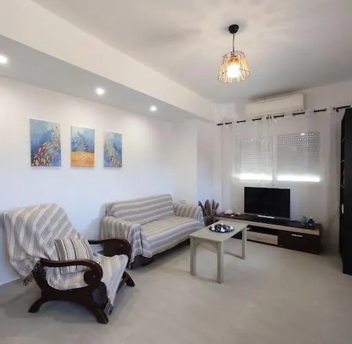 Lenia\'S Apartment